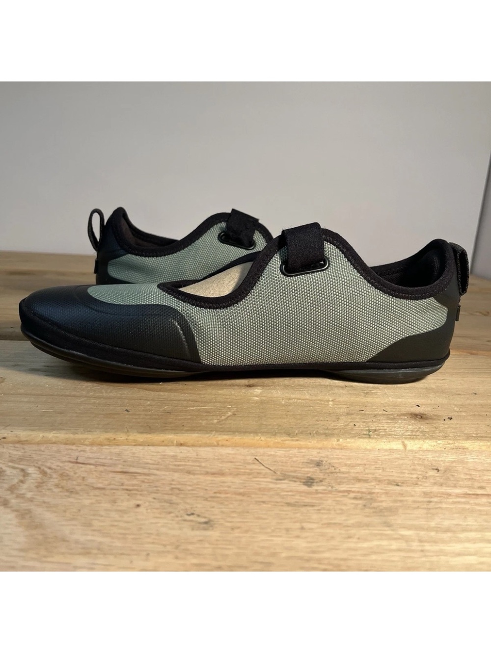 CAMPER Right Nina Women's Flat Shoes Size 40 /9/9.5 Green Camper Girl*
